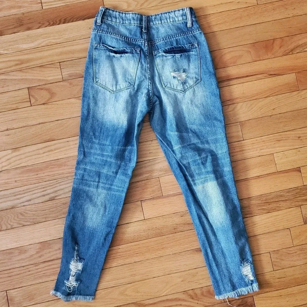 Pink Lily Priscilla Distressed‎ Girlfriend Medium Wash Jeans size 0